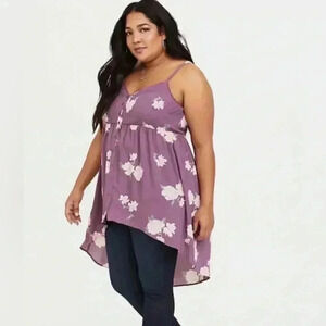 Torrid Lexie Tank Tunic Hi Low Georgette Babydoll
Cami Purple Floral Size 00